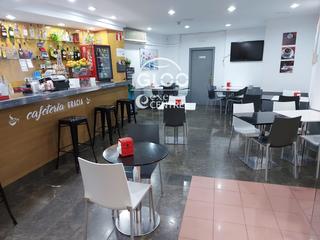 Pas-de-porte Local commercial à Centre. Negocio de bar en trapaso en el centro!