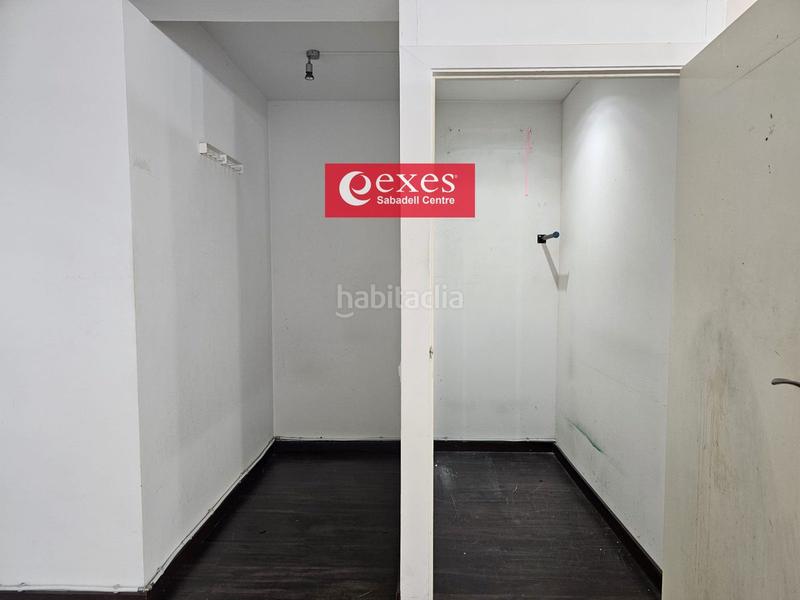 Foto d6234f11-03e1-4cfc-bccf-47504936cd2a. Location local commercial dans Centre Sabadell