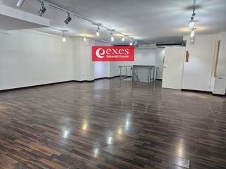 Business premise in Centre