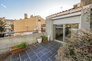 Casa a Centre. Casa al lado de la plaça vallès!