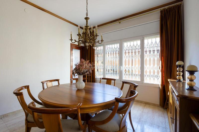 Foto 502b26a8-d923-4e2d-88e3-81a6a08cc148. Maison avec chauffage parking dans Hostafrancs Sabadell