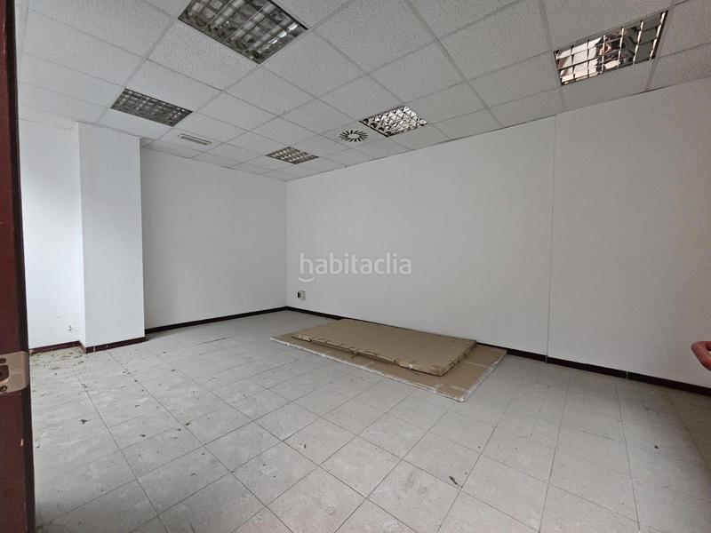 Foto 03fa2b14-b558-479e-a336-aab6074dbae2. Affitto locale commerciale in Concòrdia Sabadell