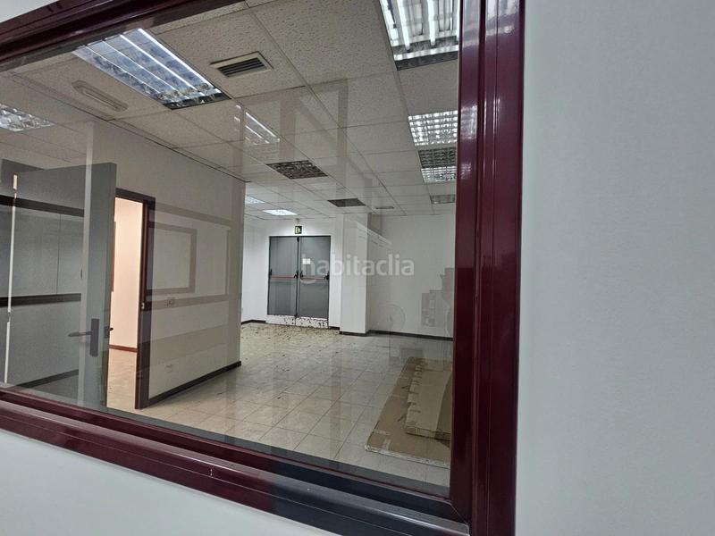 Foto 8114f500-29b7-412c-9564-3ea974be8ffd. Rent business premise in Concòrdia Sabadell