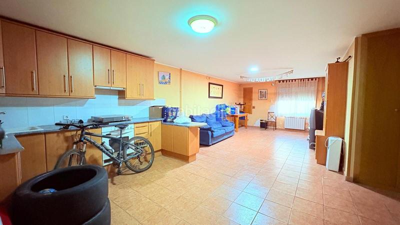 Foto 2e6292b6-1267-49c2-ab42-d14e8d4b3a3c. Casa a schiera con riscaldamento parcheggio in Can Puiggener Sabadell
