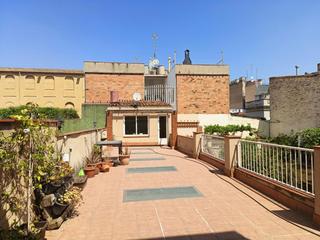 Appartement dans Centre. Piso en el centro con gran terraza y garaje!