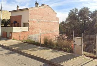 Finca rústica a Sentmenat. Terreno urbanizable en venta en sentmenat!