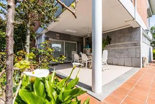 Haus in Castellarnau. Magnífica casa a 4 vientos en castellarnau!