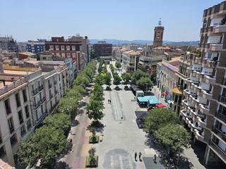 Appartement dans Centre. Fantstico piso en finca seorial del centro de sabadell!