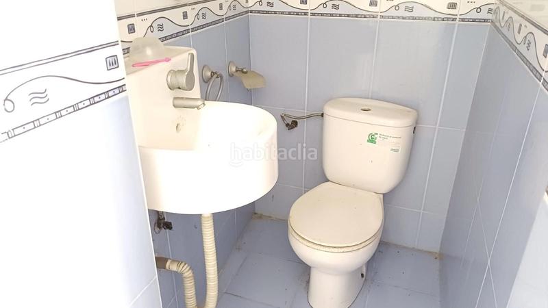 Foto d3693335-f1f1-46c1-b966-7edabe51e8d0. Alquiler local comercial magnífico local esquinero en pleno centro! en Sabadell
