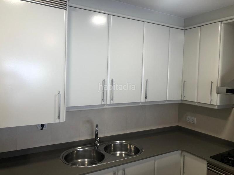 Foto 7408ec3b-b7cc-4ac4-9764-57991e7fc7d5. Appartamento con riscaldamento in Centre Sabadell