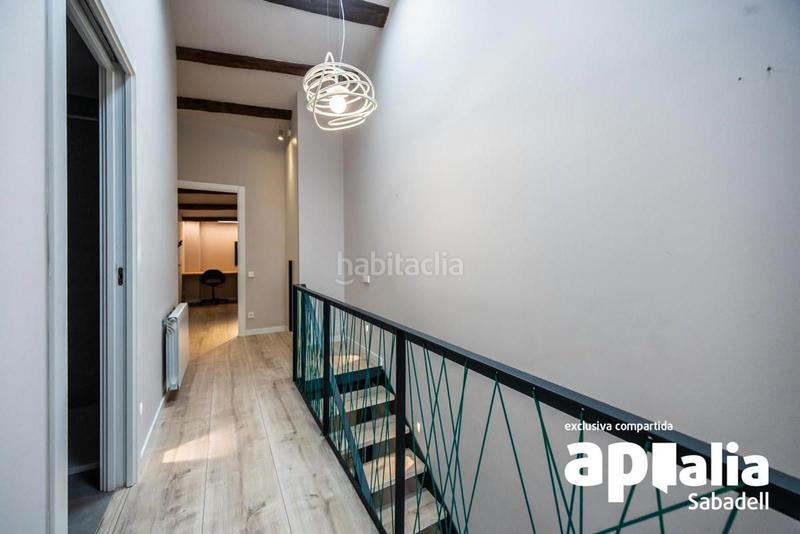 Foto f807b2f8-4042-4f3e-b4f9-85f86504ba2a. Casa  con piscina privada de 3 habitaciones! en Sabadell