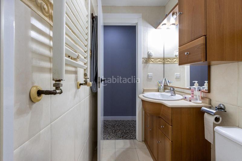 Foto 5143a3af-389d-4501-a343-2b5d245a4097. Appartamento con riscaldamento in Ca n'Oriac Sabadell