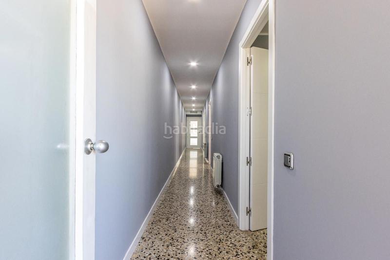 Foto d9900b16-1272-43e1-9ee3-c66b0df43a71. Appartamento con riscaldamento in Ca n'Oriac Sabadell