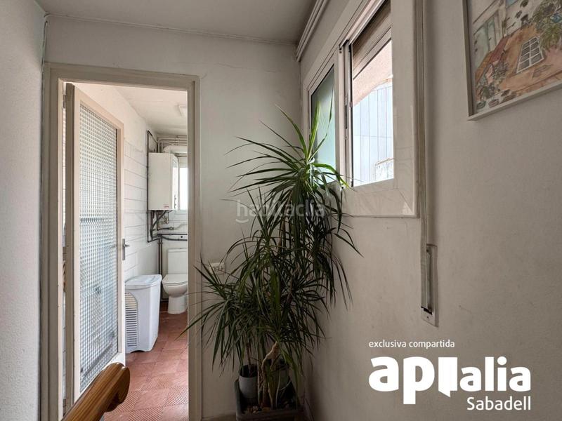 Foto 512bafba-7750-4661-82d1-c857a8613a16. Casa con riscaldamento in Gràcia Sabadell