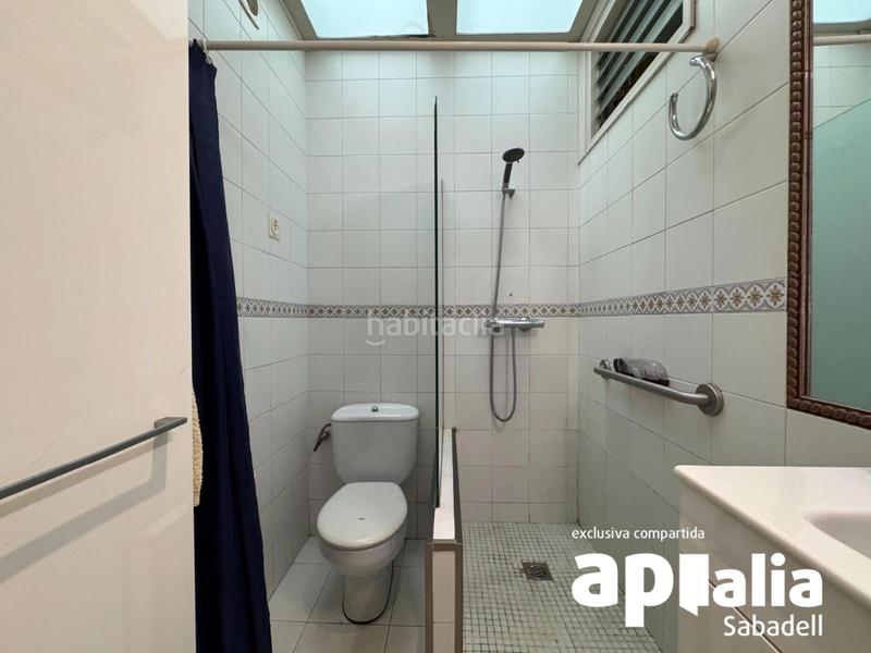 Foto b0857c87-86aa-4746-af5b-fb7af87c09d8. Casa con riscaldamento in Gràcia Sabadell