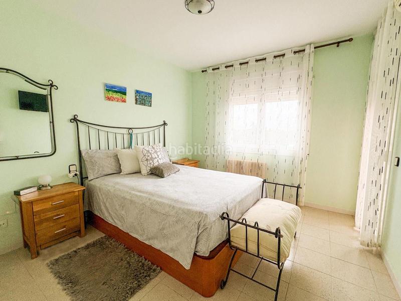 Foto 328db0f2-d3f4-4247-9f99-27b6ea89b311. Casa fantástica casa adosada en venta de 5 habitaciones! en Castellar del Vallès