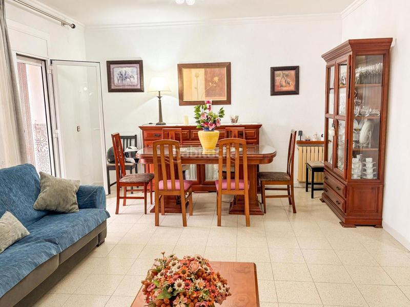 Foto 4bb7a888-e0ae-48b1-84c4-512f1f50e6c8. Casa fantástica casa adosada en venta de 5 habitaciones! en Castellar del Vallès