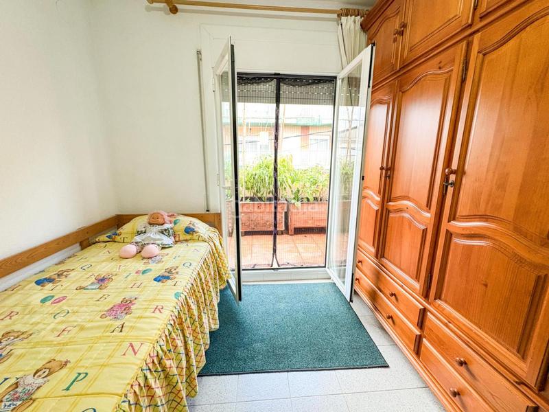 Foto 8411cb20-917b-4129-8d42-dd7f2d7ee1ef. Casa fantástica casa adosada en venta de 5 habitaciones! en Castellar del Vallès