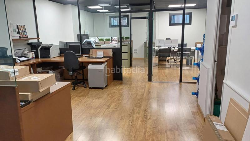 Foto 995c3222-7f98-4bd9-8d8a-031d6b176032. Location local commercial dans Castellarnau Sabadell