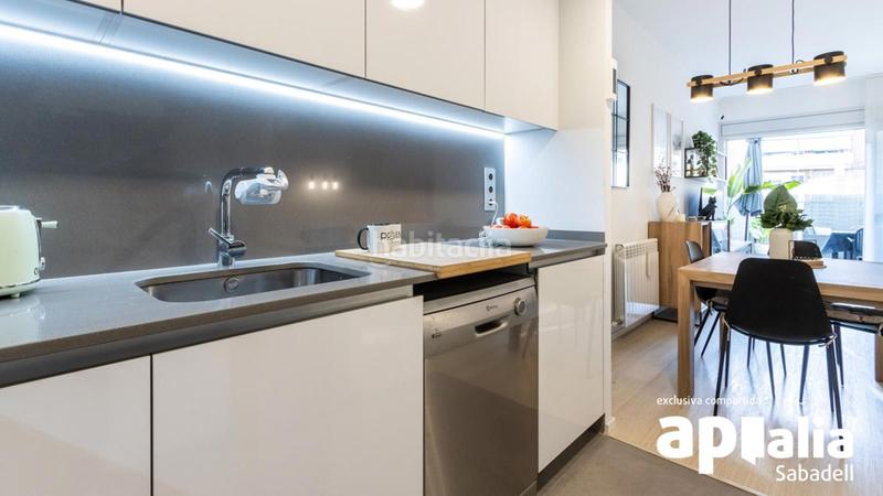 Foto 1f3a70a3-943b-43a6-8294-3c1875335a47. Etagenwohnung mit heizung parking pool in Eixample Sabadell