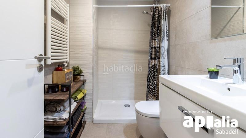 Foto 659c52e9-38c4-4248-b7e1-d6fe9d124332. Etagenwohnung mit heizung parking pool in Eixample Sabadell