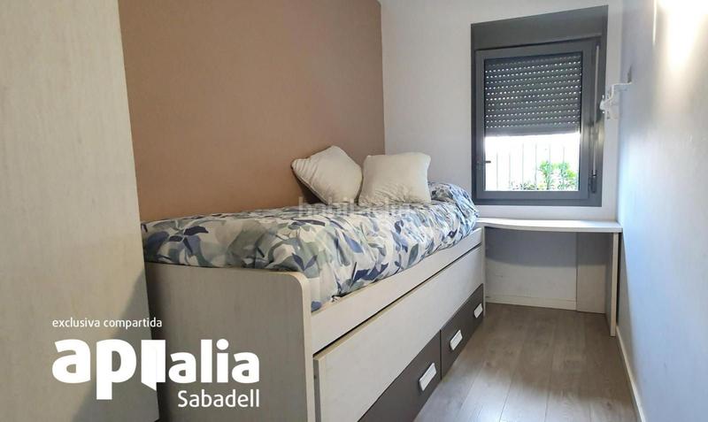 Foto ffb06d0e-c815-489a-9670-50f28abc7d05. Pis amb calefacció piscina a Eixample Sabadell