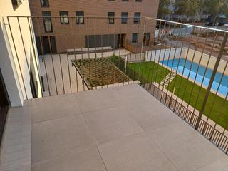 Alquiler Piso en Gràcia. Piso de obra nueva en eixample con zona comunitaria!