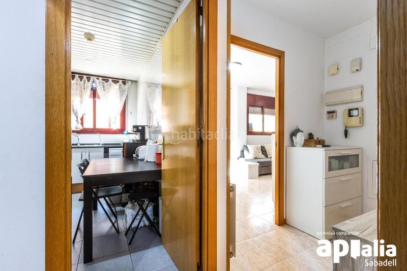 Foto 33907317-e684-467f-b3a6-0f8c36aae5e9. Pis amb calefacció aparcament piscina a Campoamor Sabadell