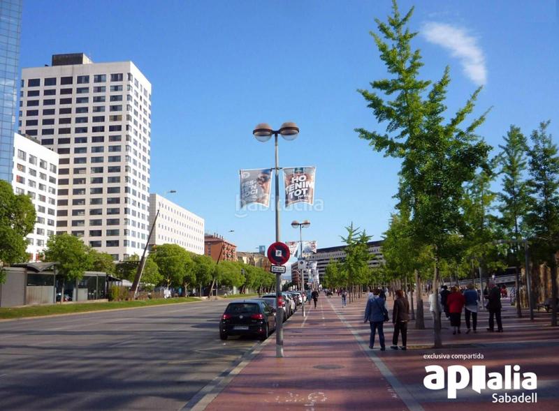 Foto f7173d45-291a-4225-a0d6-64f88b264e68. Appartamento con parcheggio in Creu Alta Sabadell