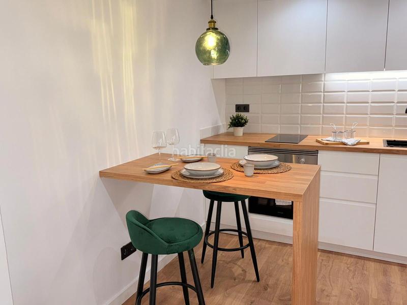 Foto e0b45370-6fd6-48ae-89fa-9af945dfa173. Rent flat in Centre Sabadell