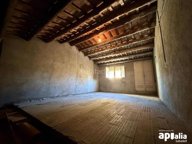 Foto b682a35f-a50d-4532-9eb4-930510fafd6e. Zweistöckige wohnung in Creu Alta Sabadell