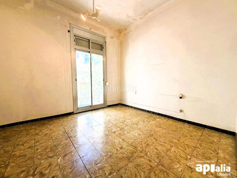 Foto bc06dc77-d60e-4666-ba5f-722a1af9e115. Zweistöckige wohnung in Creu Alta Sabadell