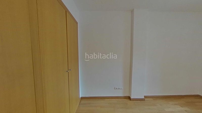 Foto 5b95729c-1829-410e-be04-e84717d820e1. Pis amb calefacció aparcament a Creu de Barberà Sabadell