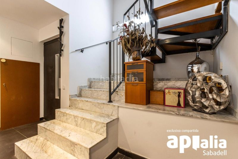 Foto 306ca451-6140-4d81-9710-ac34a6109367. Casa amb calefacció aparcament a Gràcia Sabadell