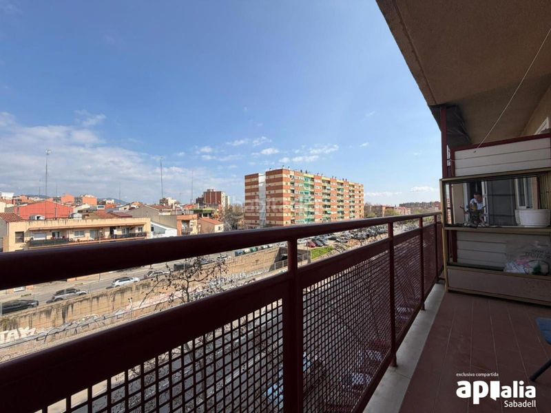 Foto 40cb624c-800e-4c6b-8272-d7ae2425b8ee. Pis amb calefacció piscina a Concòrdia Sabadell