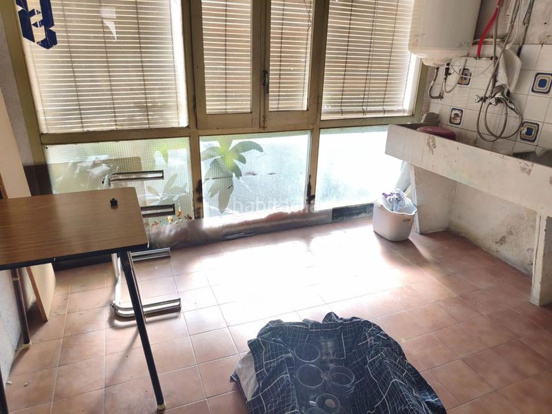 Foto 5e6f2e91-c7c0-4cd7-a680-60a52cb0d266. Casa amb aparcament a Covadonga Sabadell