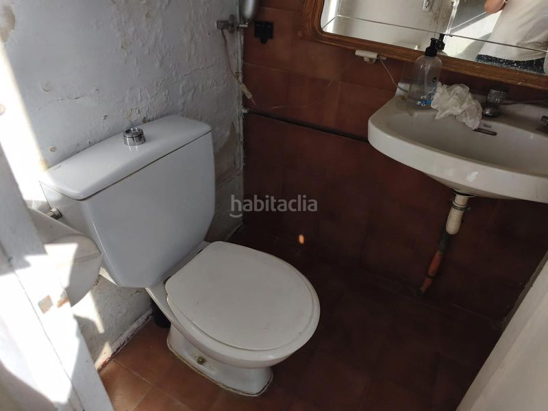 Foto af3e67f7-d6b0-4067-803a-84749319020c. Casa amb aparcament a Covadonga Sabadell