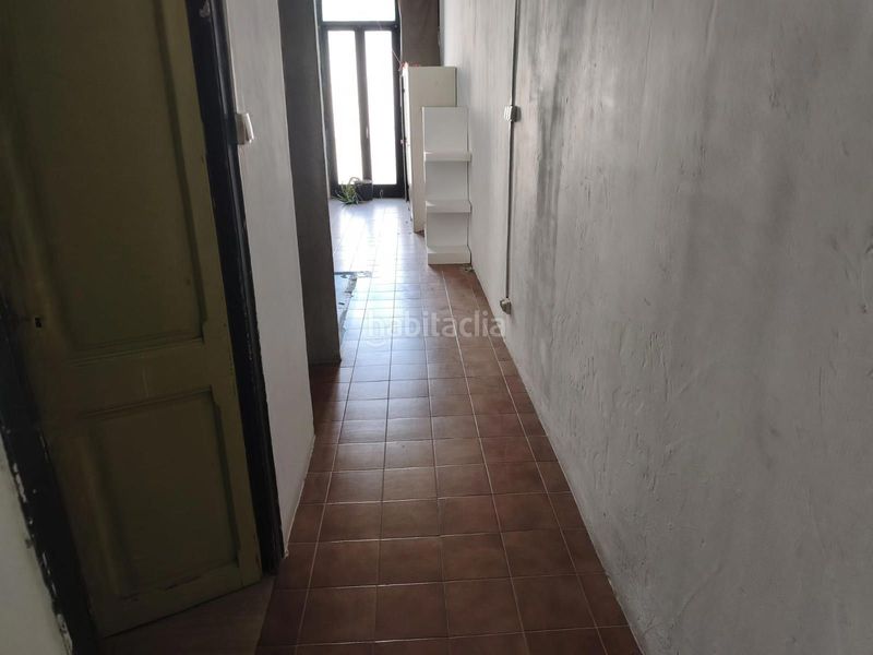 Foto bf547450-6e31-479c-a459-aac916904aba. Casa amb aparcament a Covadonga Sabadell