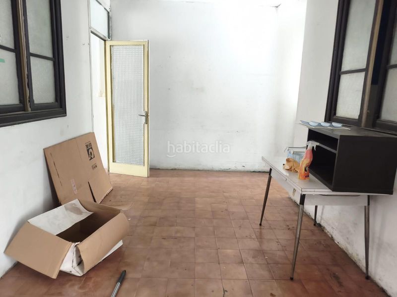Foto ea6b2fd0-ba95-4704-8e89-161bbaf343d1. Casa amb aparcament a Covadonga Sabadell