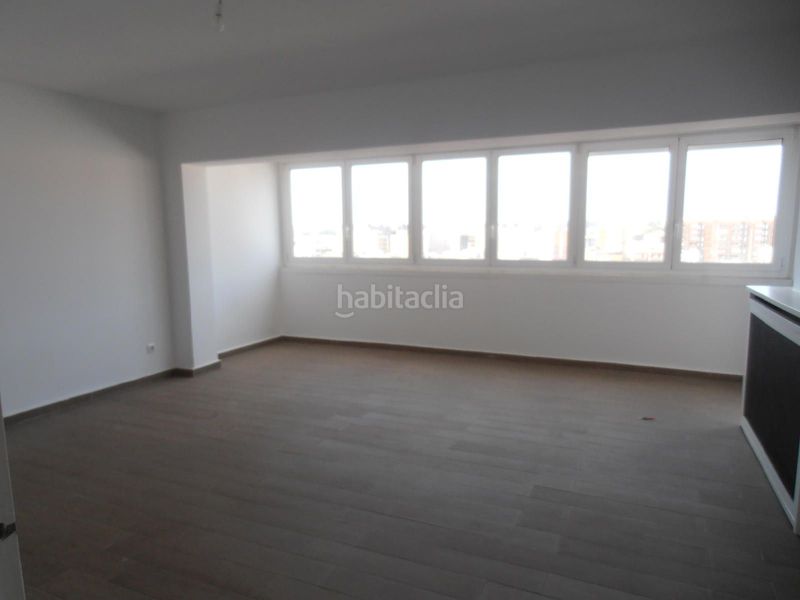 Foto 0e07cf19-1233-48de-9109-2a08242a6a16. Pis amb calefacció aparcament a Creu Alta Sabadell
