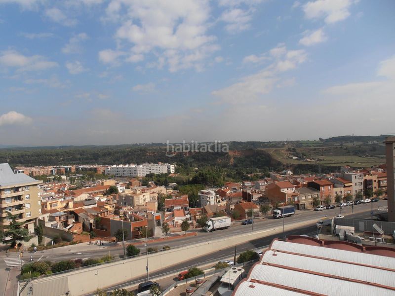Foto dcddb5bf-2d5a-4f6f-8d80-8a43a495aef9. Pis amb calefacció aparcament a Creu Alta Sabadell