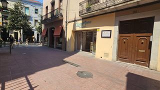 Lloguer Local Comercial a Centre. Local comercial en zona peatonal del centro de sabadell!