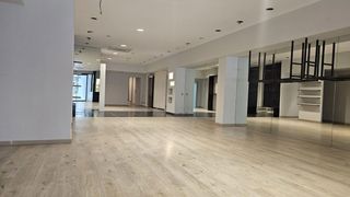 Lloguer Local Comercial a Centre. Local comercial en pleno centro de sabadell!