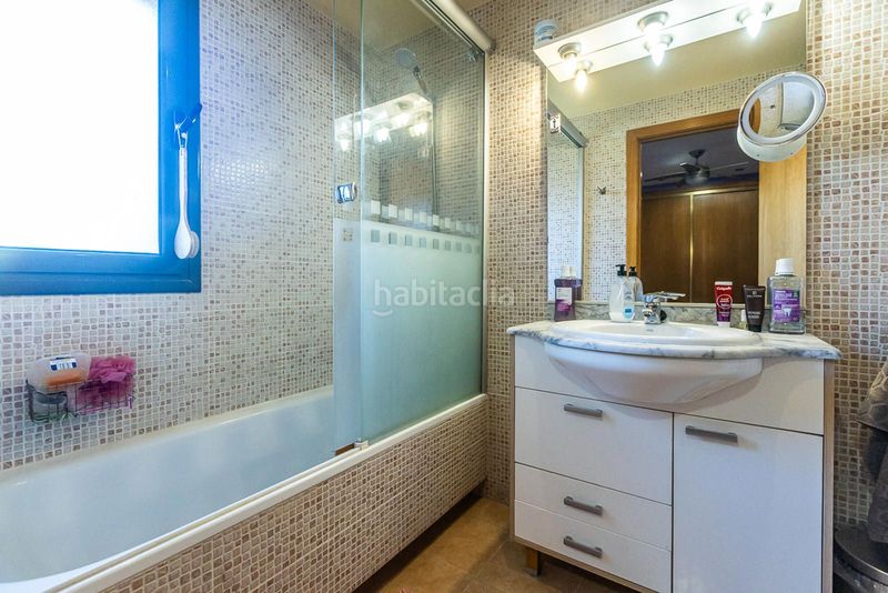 Foto acdb260f-2573-49d2-b4a5-d1819449b814. Flat with heating parking in Eixample Sabadell