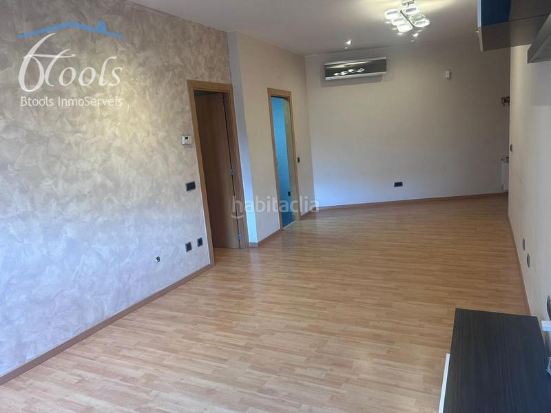 Foto 9a608a43-a754-4a90-b4ce-1069d008dc74. Etagenwohnung mit heizung parking in Can Clos-Pinetons Ripollet