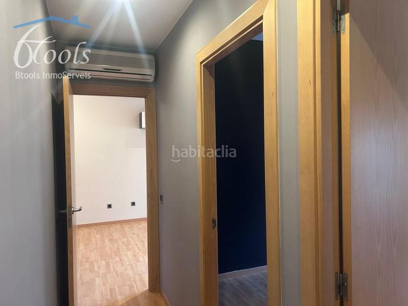 Foto 9a8ed96e-9afe-40e3-ae91-6deacd6604a6. Etagenwohnung mit heizung parking in Can Clos-Pinetons Ripollet