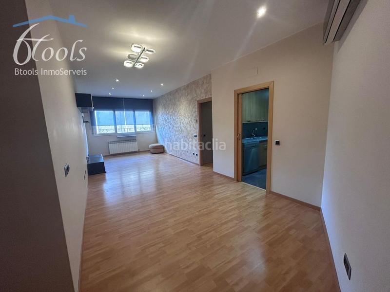 Foto ea579886-f530-48d0-aa25-cdcb006ecbba. Etagenwohnung mit heizung parking in Can Clos-Pinetons Ripollet