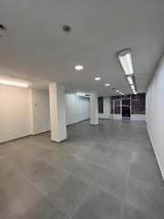 Geschäftsraum  Carrer del gasòmetre. Local céntrico en venta en calle soler