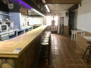 Locale commerciale  Carrer dels rebolledo. Local con salida de humos en venta en tarragona