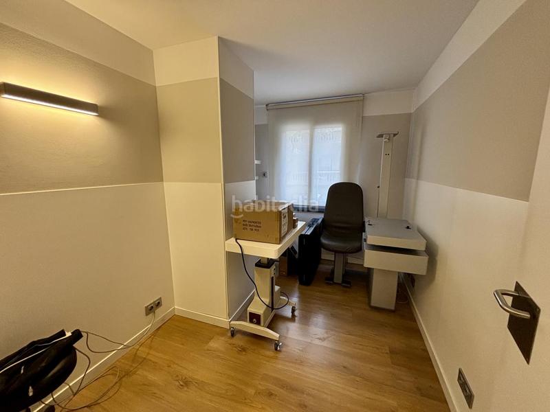 Foto 006a6931-9d59-411e-bdff-cb5756a45b04. Alquiler local comercial clínica montada para consulta médica en Tarragona